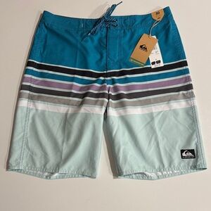 Quiksilver Everyday Swell Vision Teal/Gray Striped Board Shorts Men’s Sz 30